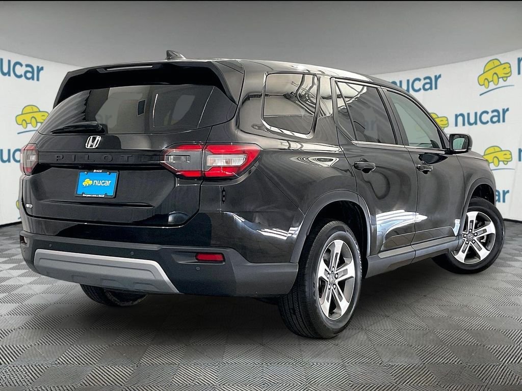 Used 2023 Honda Pilot EX-L image 6