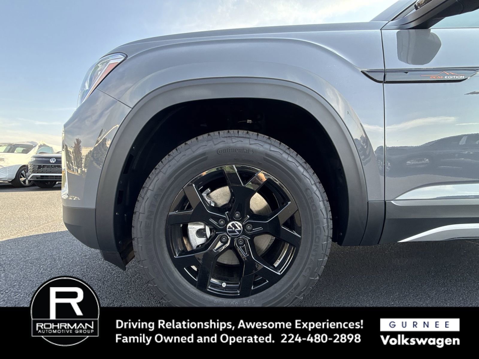 New 2025 Volkswagen Atlas Peak Edition SE image 12