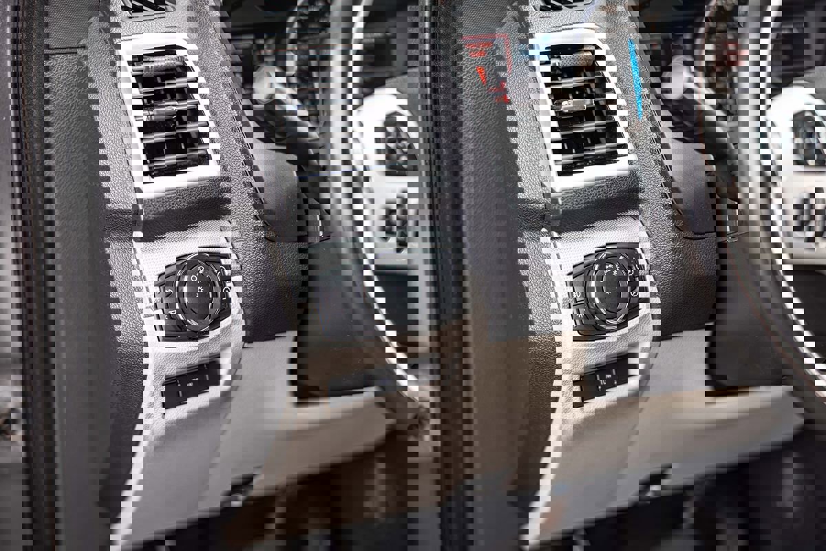 Used 2011 Ford Explorer XLT w/ 202A Rapid Spec Order Code image 20