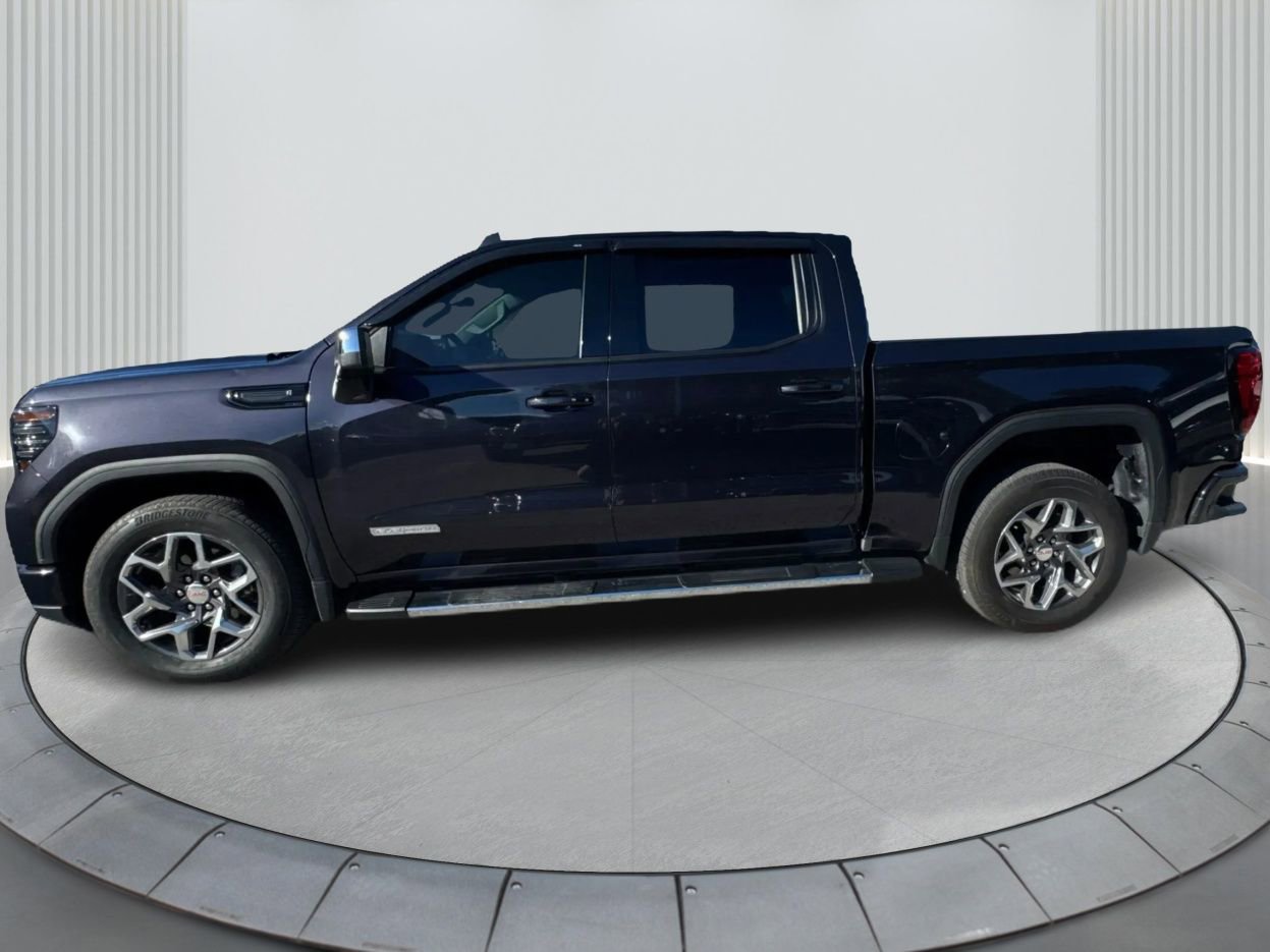 Used 2024 GMC Sierra 1500 Elevation image 9