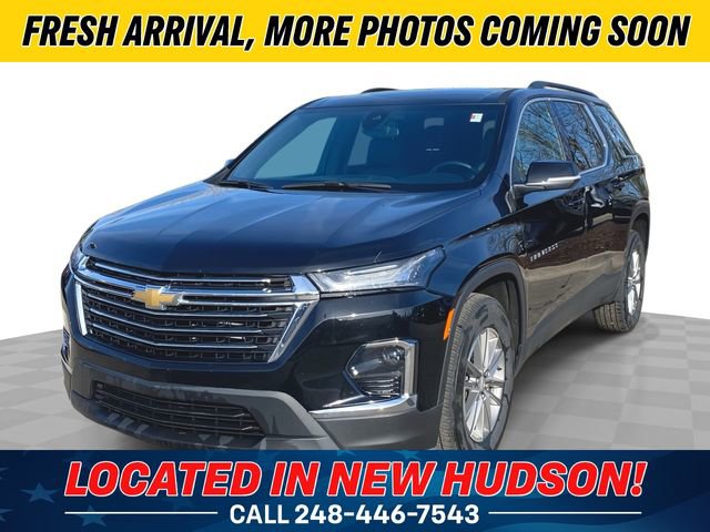 Used 2023 Chevrolet Traverse LT w/ LPO, Floor Liner Package image 1