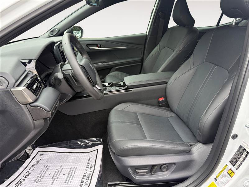 Used 2025 Toyota Camry XSE w/ Premium Plus Package FWD image 10