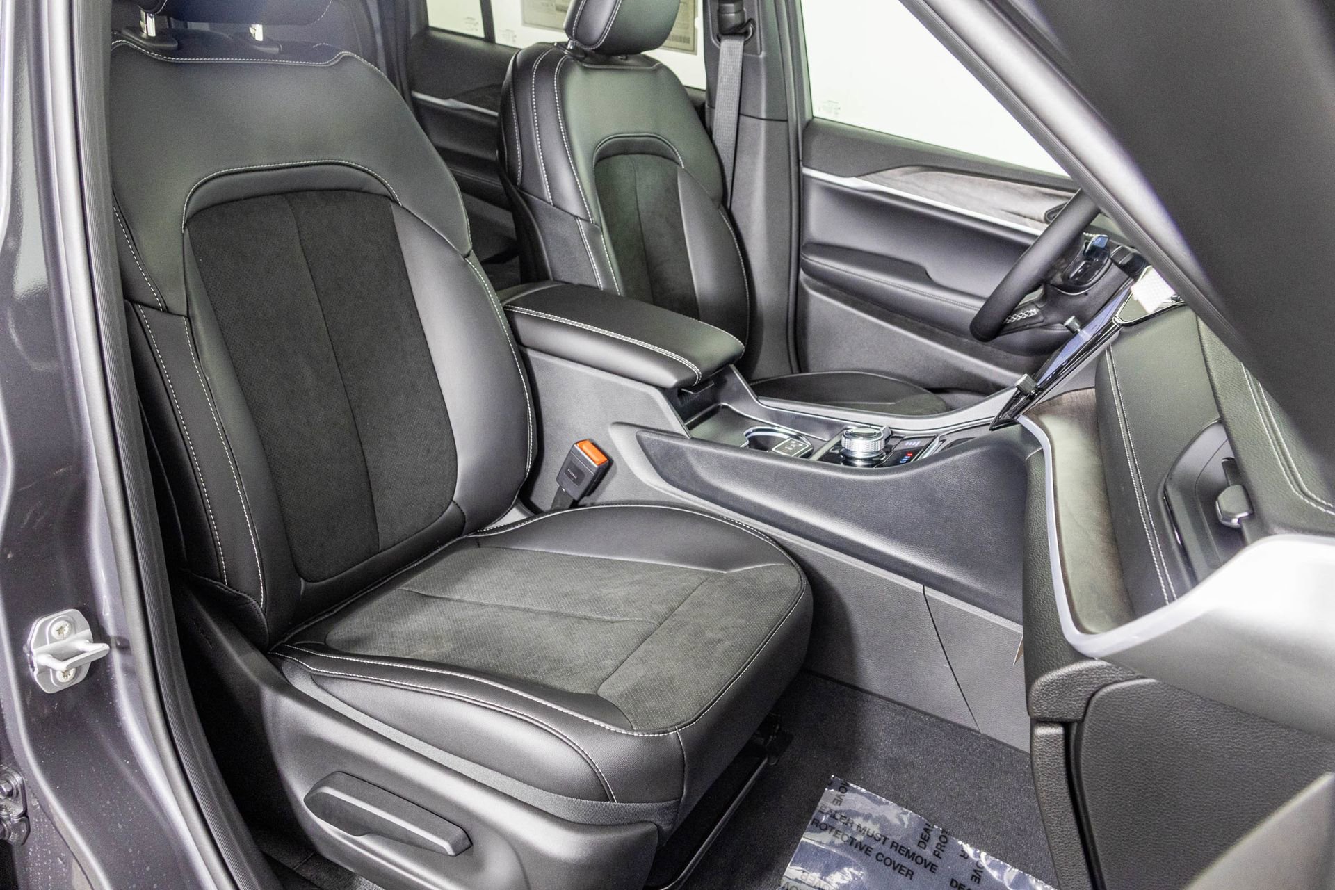 New 2026 Jeep Grand Cherokee Altitude image 43