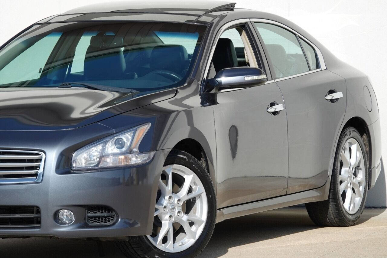 Used 2012 Nissan Maxima 3.5 SV w/ Premium Pkg image 3