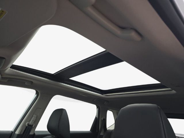 New 2026 Nissan Rogue Dark Armor AWD/4WD image 31
