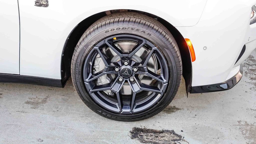 New 2026 Dodge Charger Scat Pack w/ Blacktop Package AWD/4WD image 11