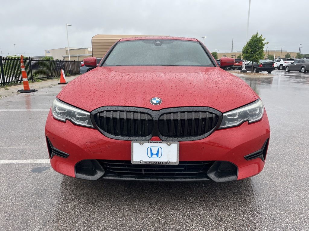 Used 2021 BMW 330i Sedan w/ Convenience Package RWD image 2