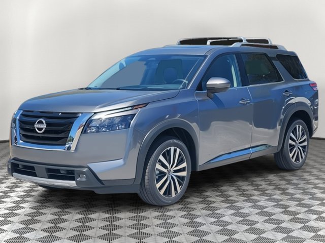 New 2025 Nissan Pathfinder Platinum
