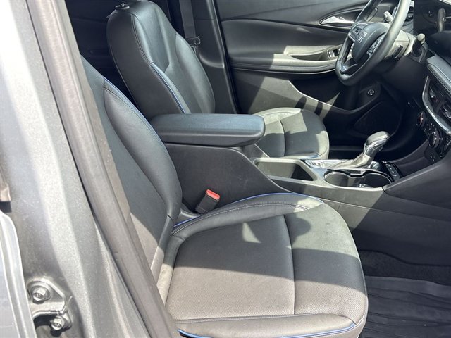 Certified 2025 Buick Encore GX Sport Touring w/ Comfort Package AWD/4WD image 26