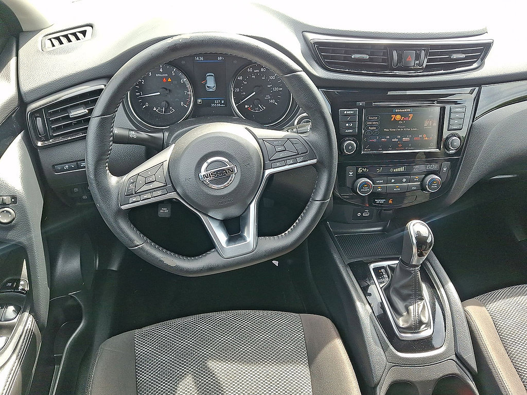 Used 2022 Nissan Rogue Sport SV AWD/4WD image 21