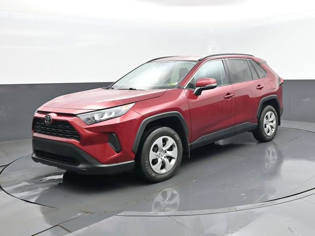 Used 2021 Toyota RAV4 LE AWD/4WD image 1