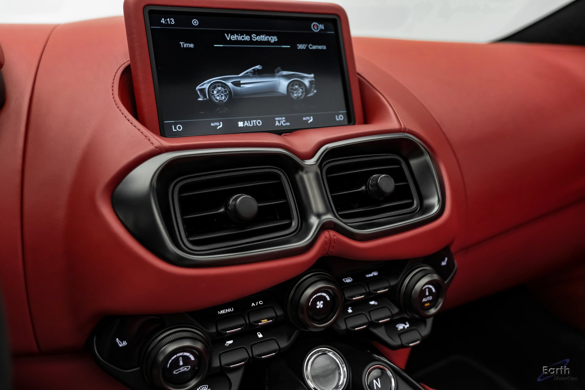 Used 2022 Aston Martin V8 Vantage Roadster RWD image 71