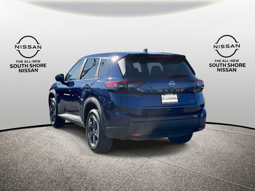 Certified 2025 Nissan Rogue SV image 8