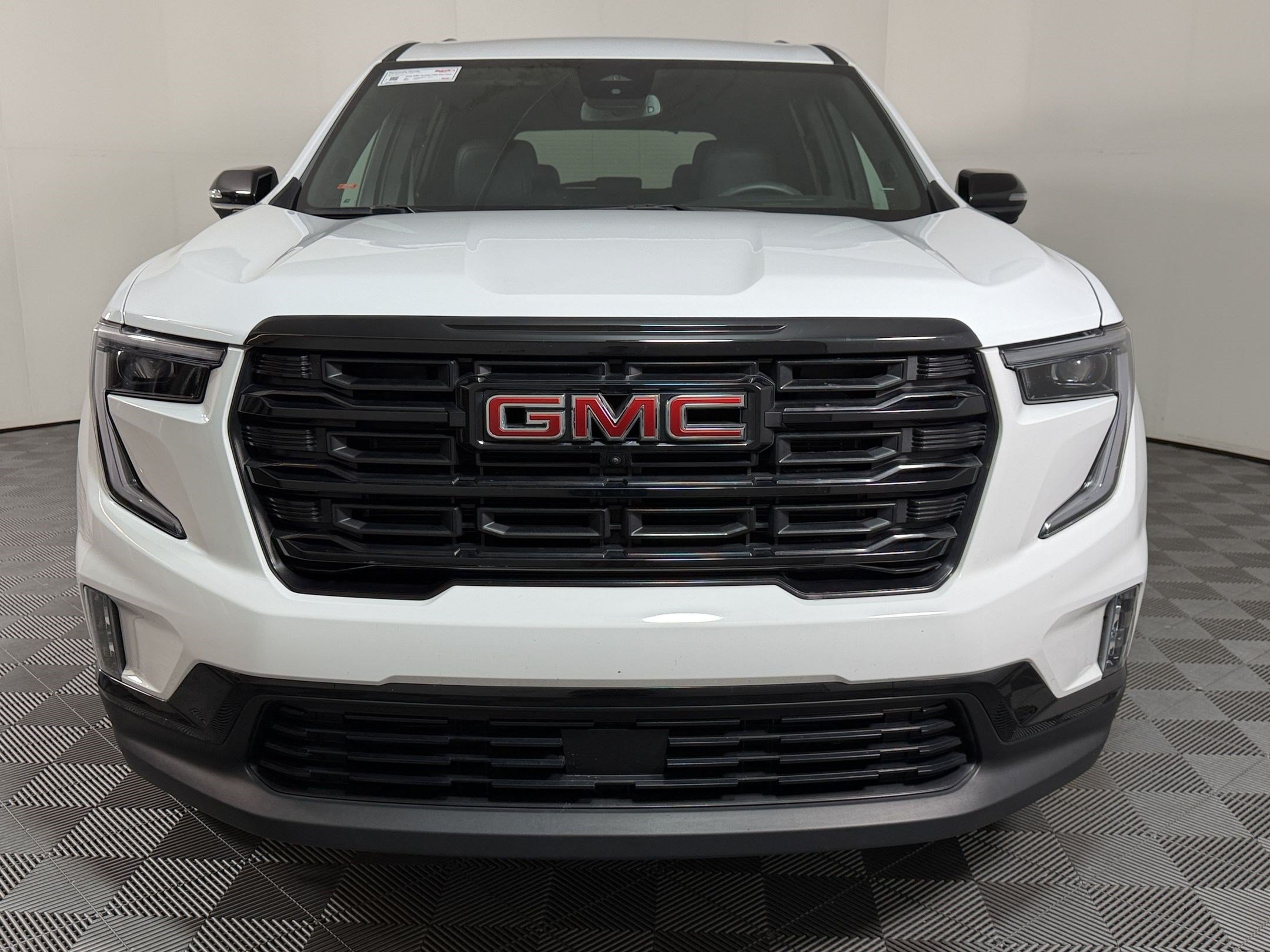 Used 2025 GMC Acadia Elevation w/ Elevation Premium Package FWD image 5