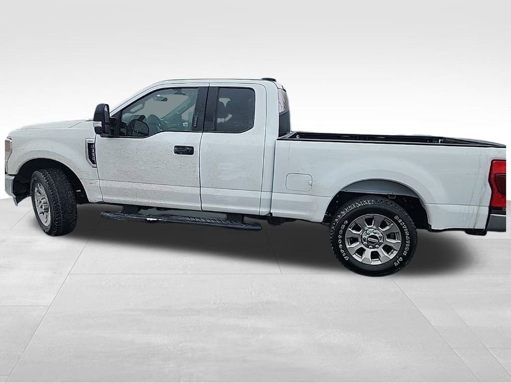 Used 2021 Ford F350 XLT w/ XLT Value Package RWD image 37