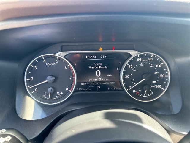 Used 2023 Nissan Rogue SL AWD/4WD image 15
