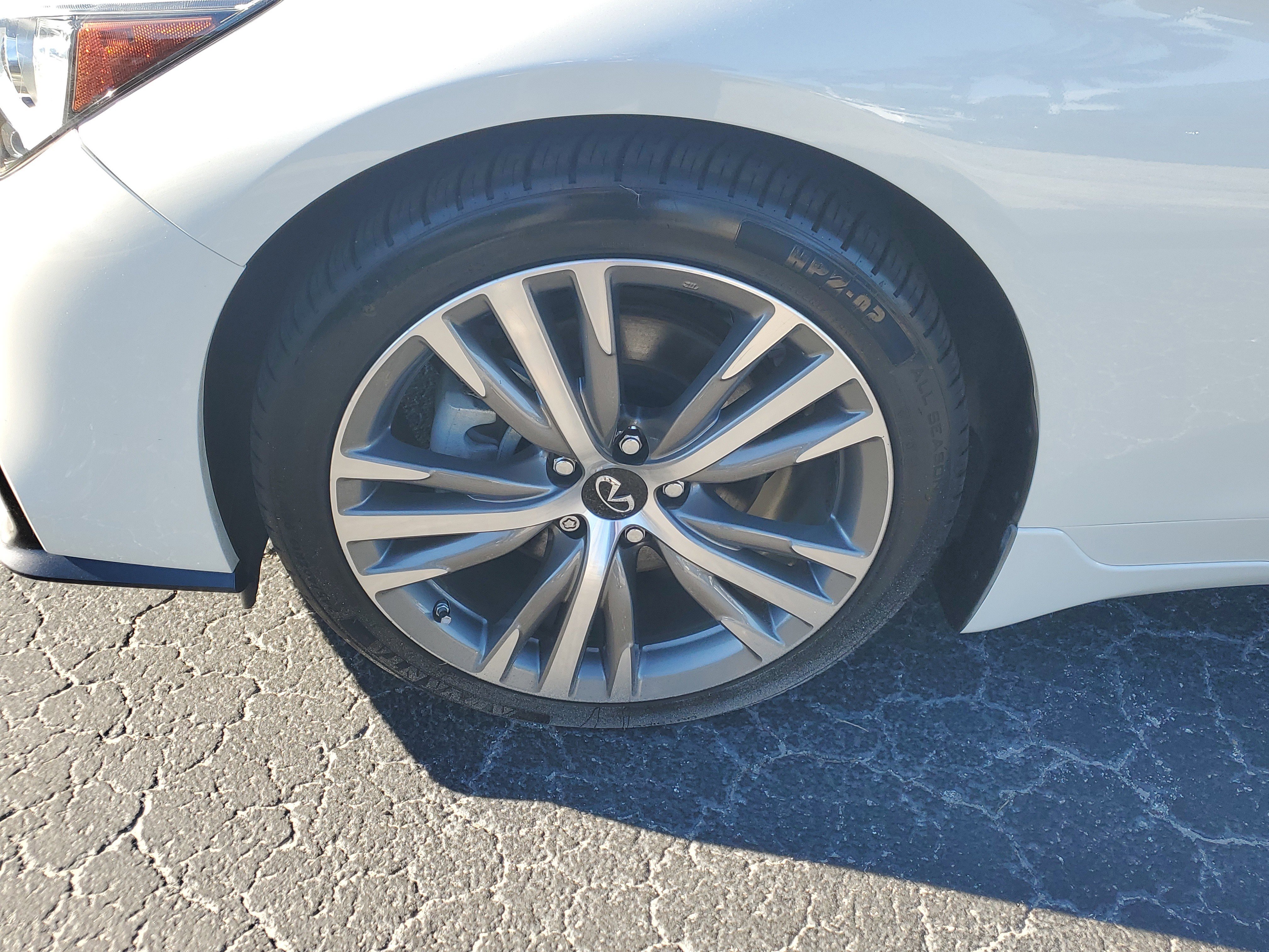 Used 2022 INFINITI Q50 Sensory image 4