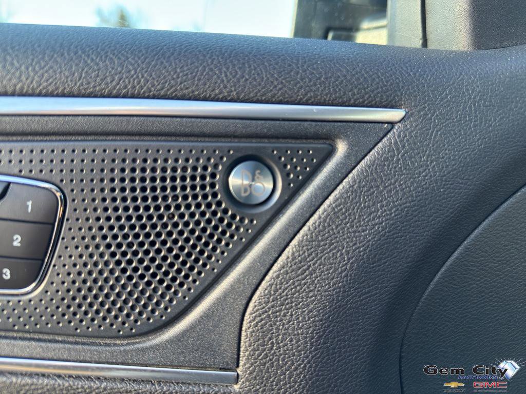 Used 2023 Ford Edge ST image 30