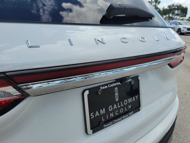 Certified 2022 Lincoln Corsair FWD image 11