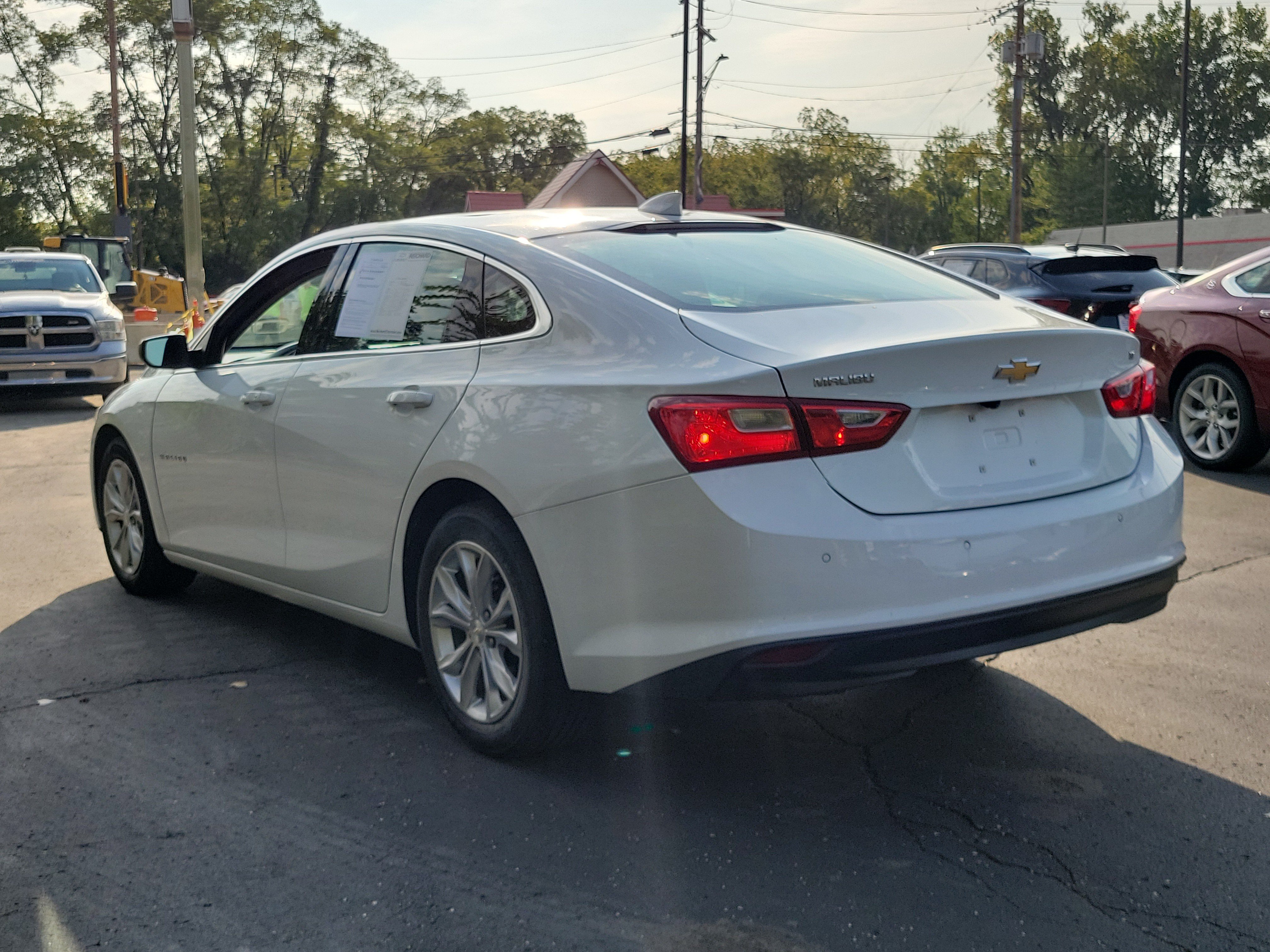 Used 2024 Chevrolet Malibu LT FWD image 3