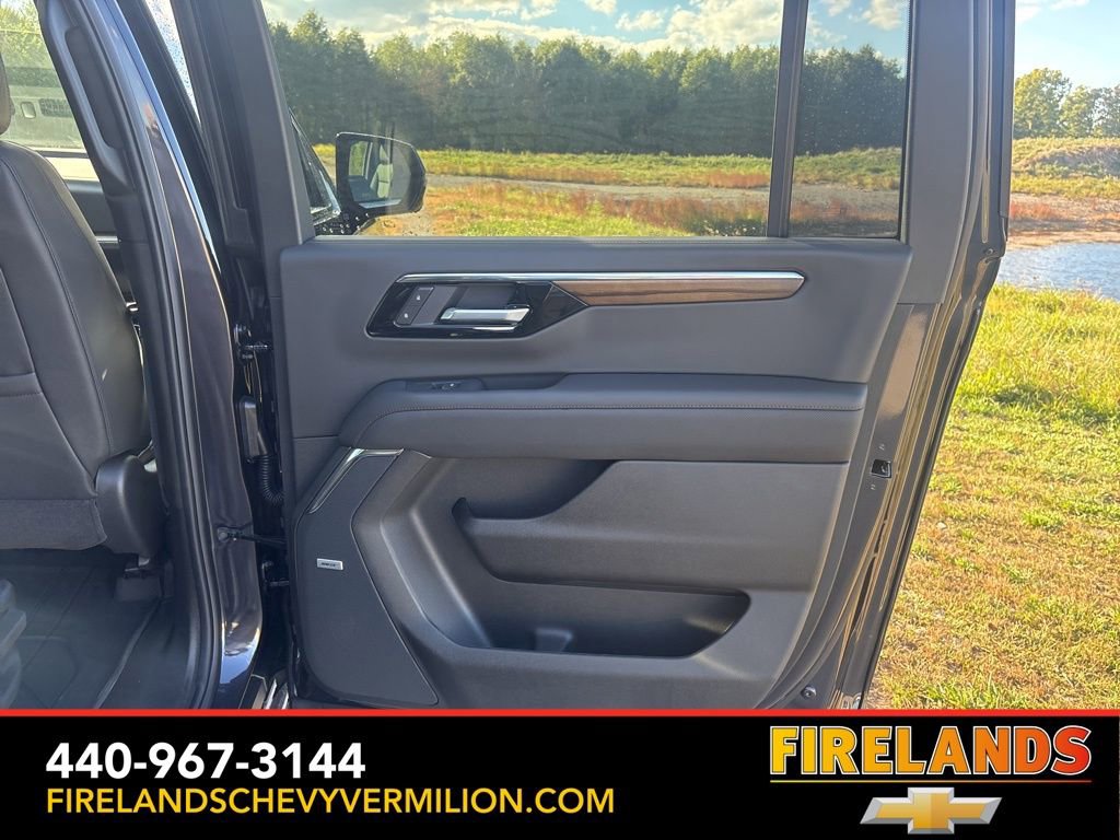 New 2026 Chevrolet Suburban High Country w/ Sun And Tow Package image 46