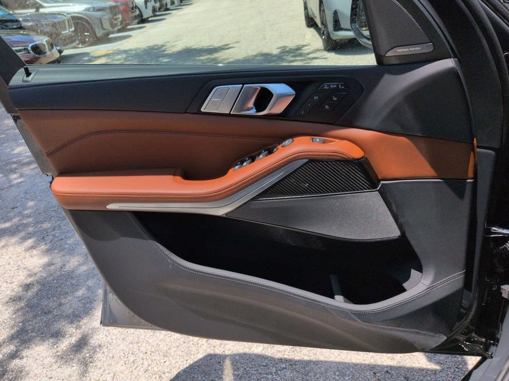New 2027 BMW X7 M60i AWD/4WD image 31