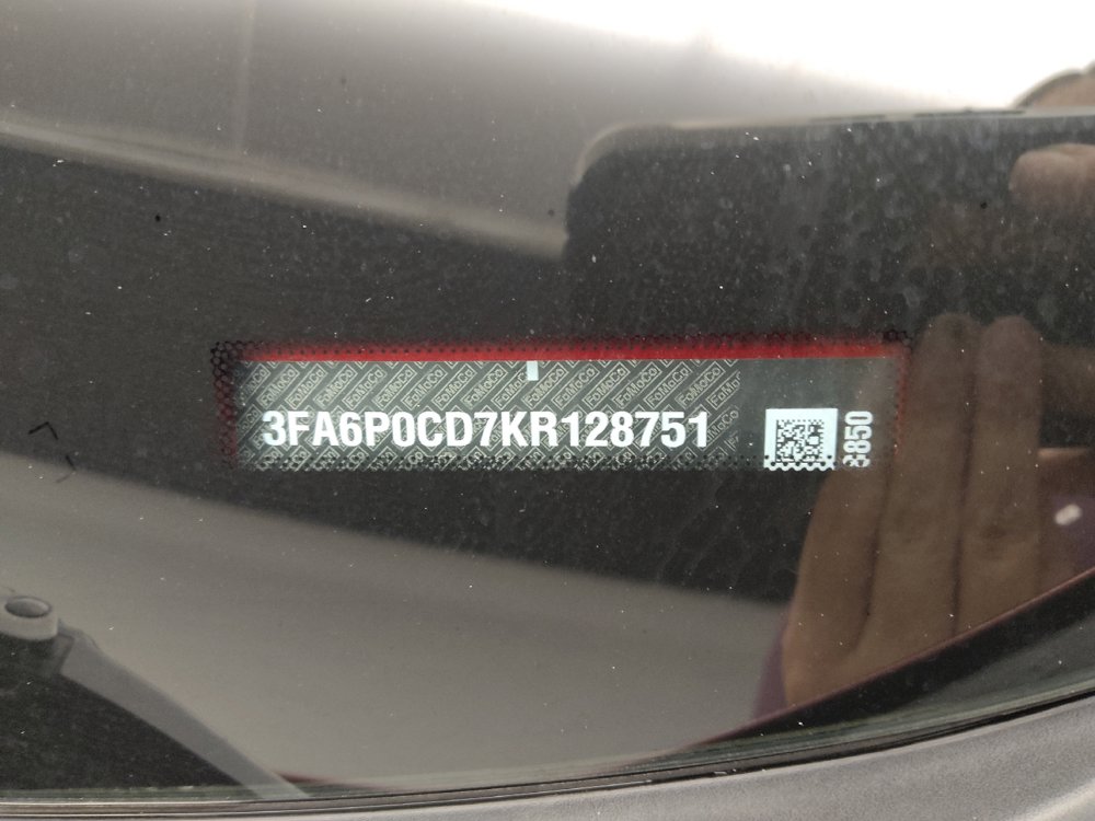 Used 2019 Ford Fusion SEL FWD image 33