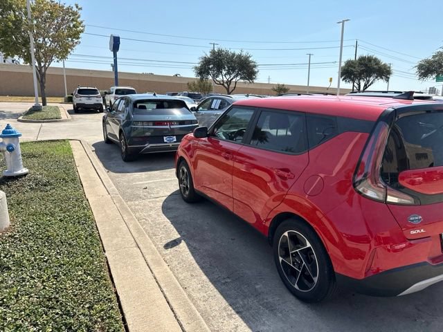 Certified 2024 Kia Soul EX FWD image 5