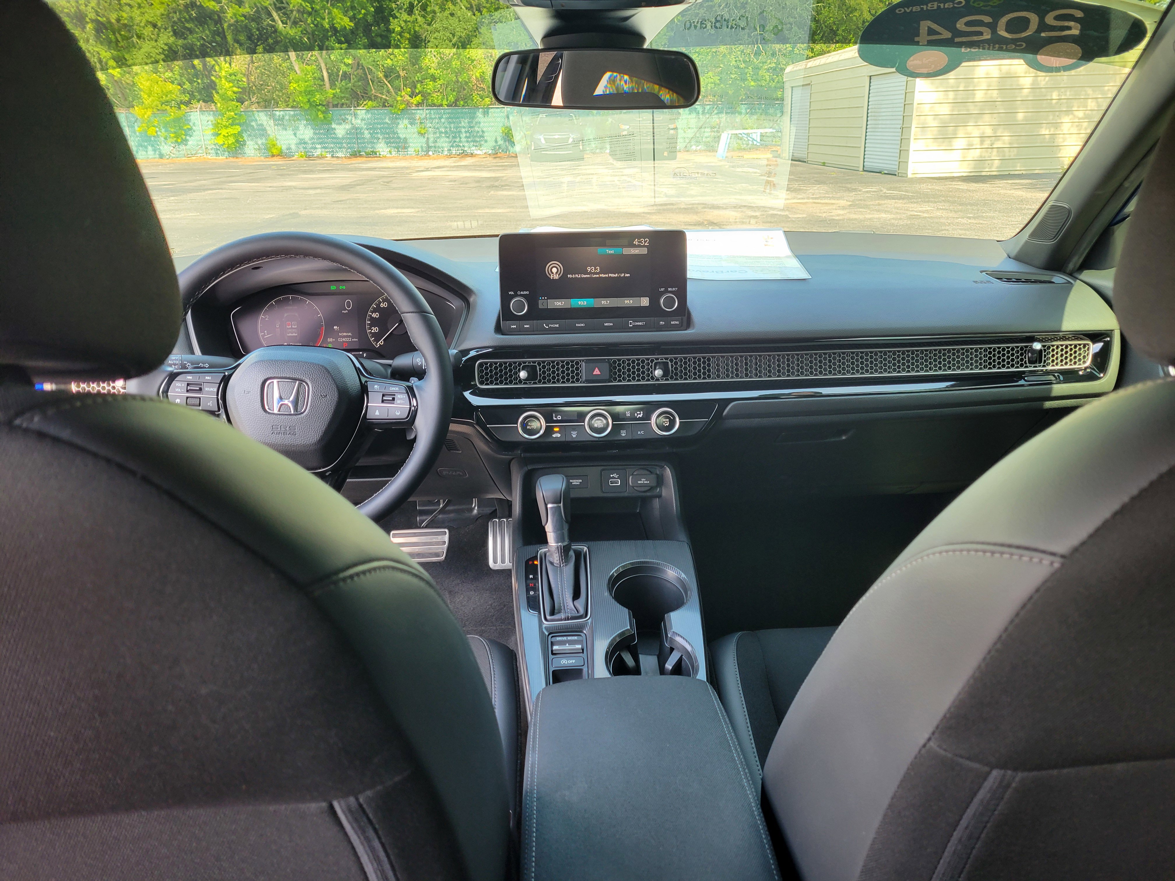 Used 2024 Honda Civic Sport image 11