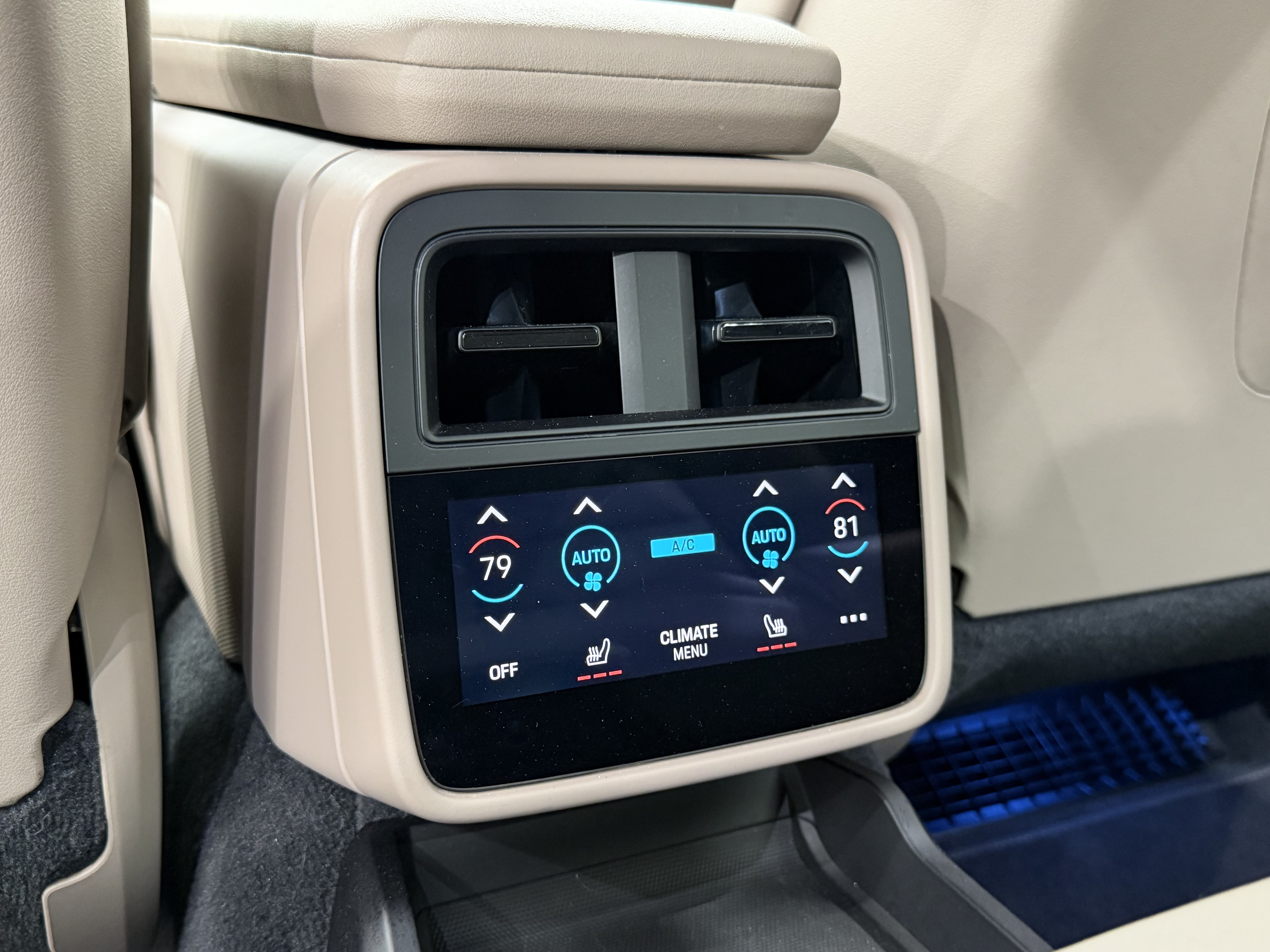 Certified 2022 Porsche Taycan 4S AWD/4WD image 20