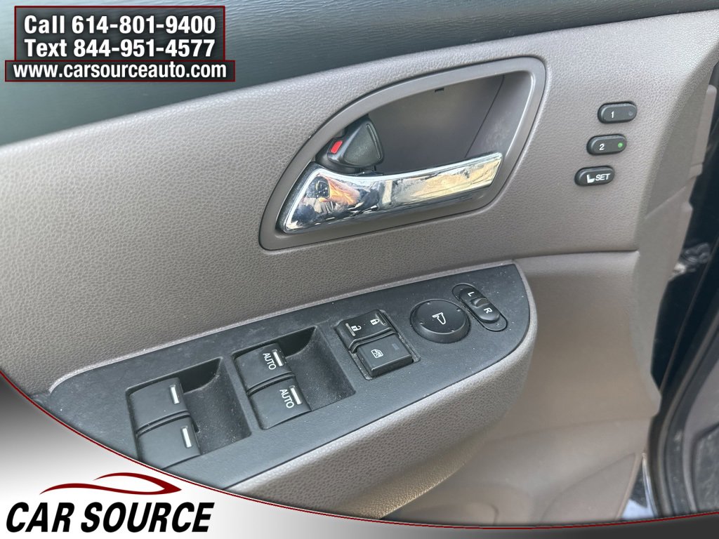 Used 2017 Honda Odyssey Touring Elite image 18