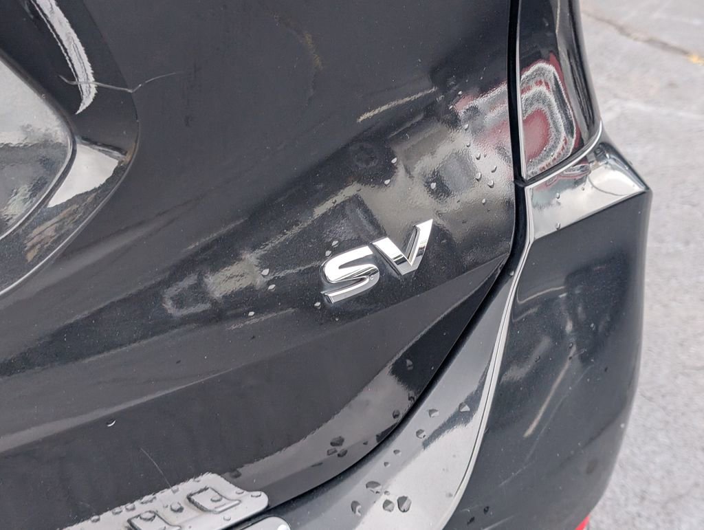 Used 2017 Nissan Rogue SV w/ Midnight Edition image 24