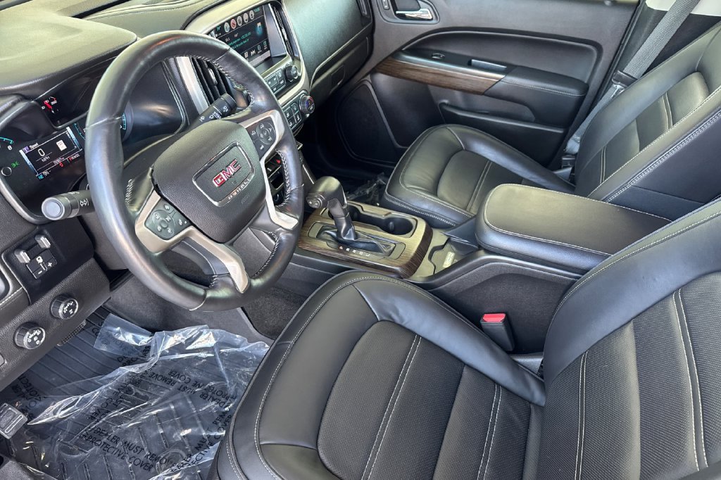 Used 2018 GMC Canyon Denali AWD/4WD image 3