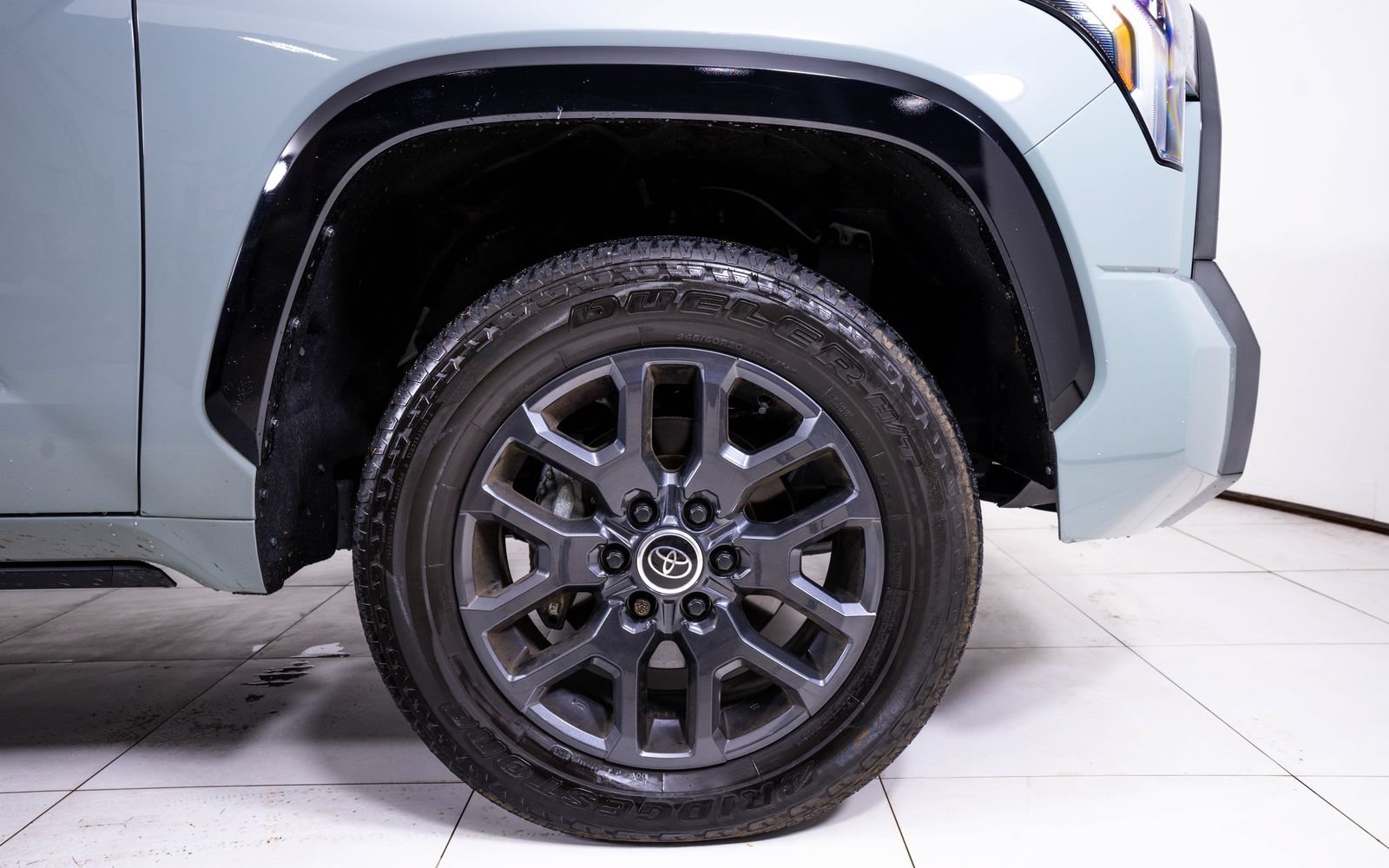 Used 2024 Toyota Tundra Platinum AWD/4WD image 12