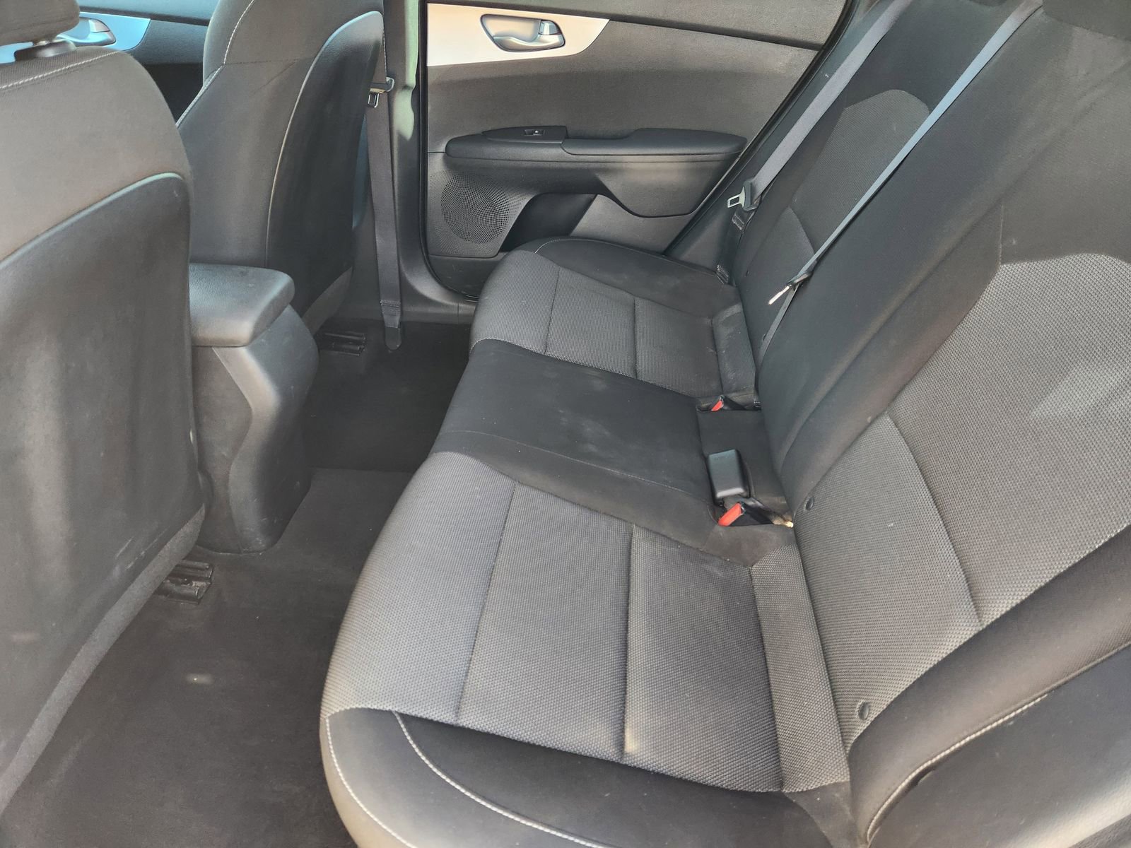 Used 2023 Kia Forte LXS w/ LXS Technology Package image 34