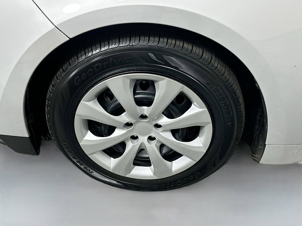 Certified 2024 Toyota Corolla LE image 30