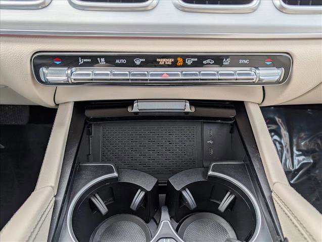 Used 2024 Mercedes-Benz GLS 450 4MATIC image 15