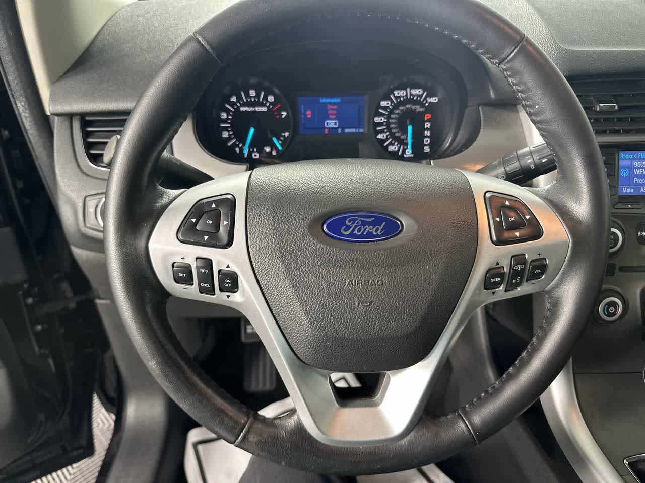 Used 2013 Ford Edge SEL FWD image 14