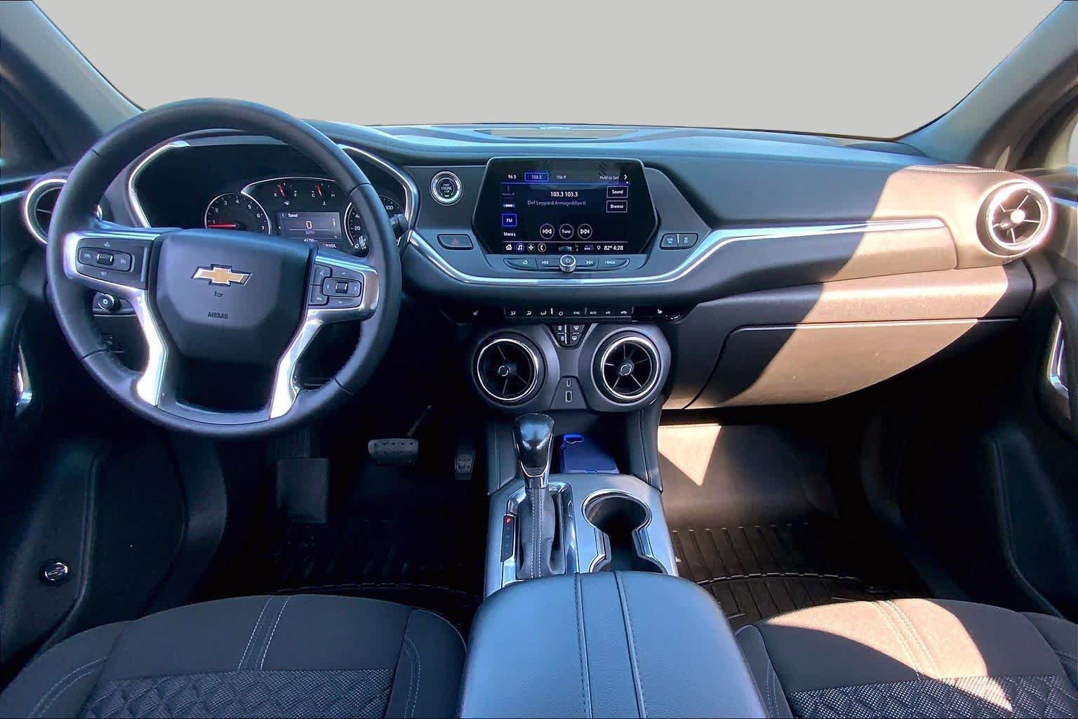 Used 2019 Chevrolet Blazer LT FWD image 15