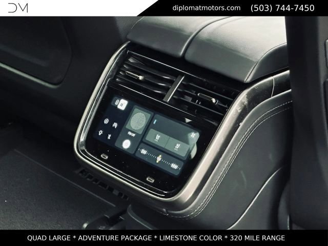 Used 2024 Rivian R1S Adventure AWD/4WD image 22