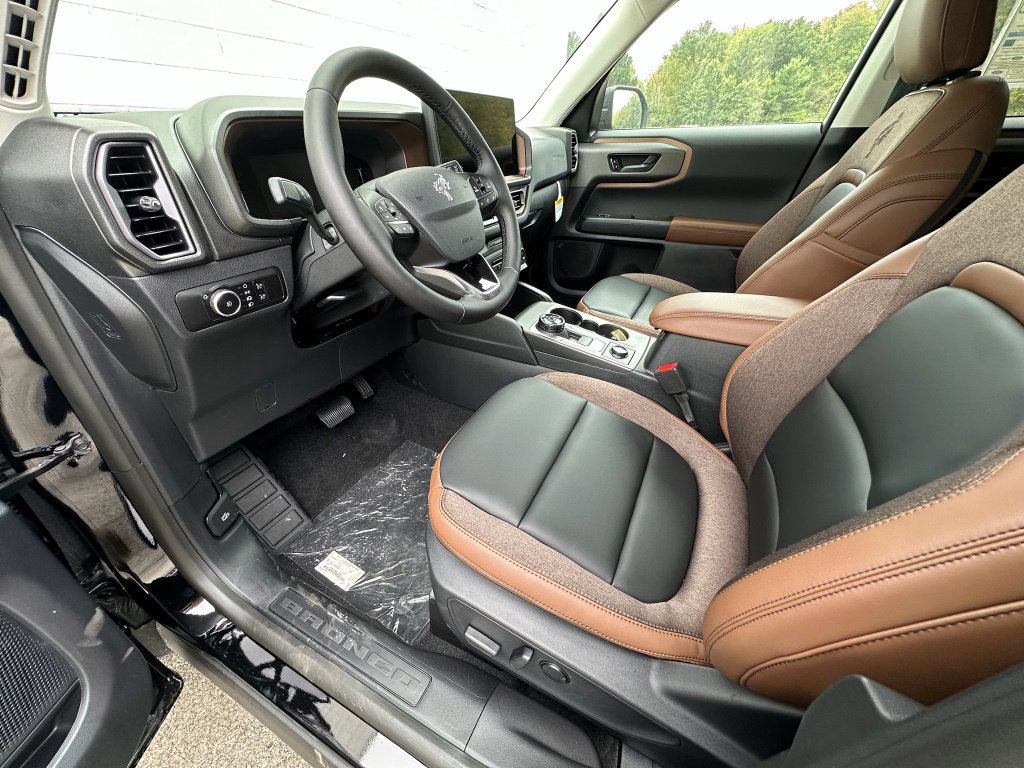 New 2026 Ford Bronco Sport Outer Banks w/ Outer Banks Tech Package+ AWD/4WD image 17