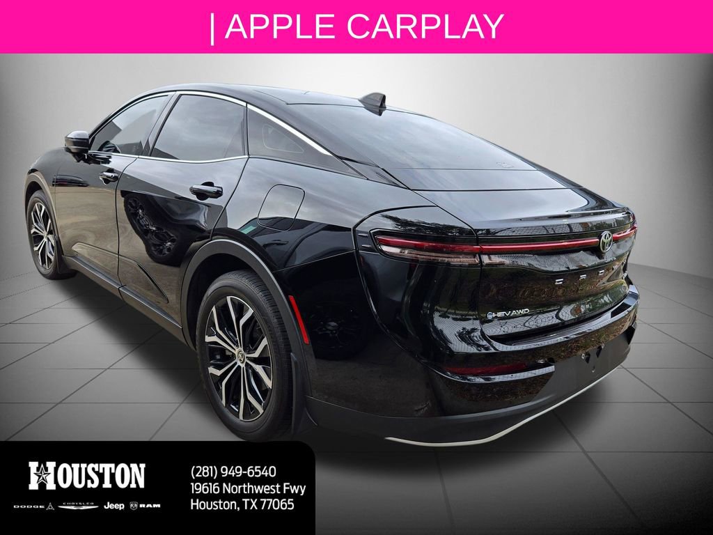 Used 2024 Toyota Crown Limited image 8