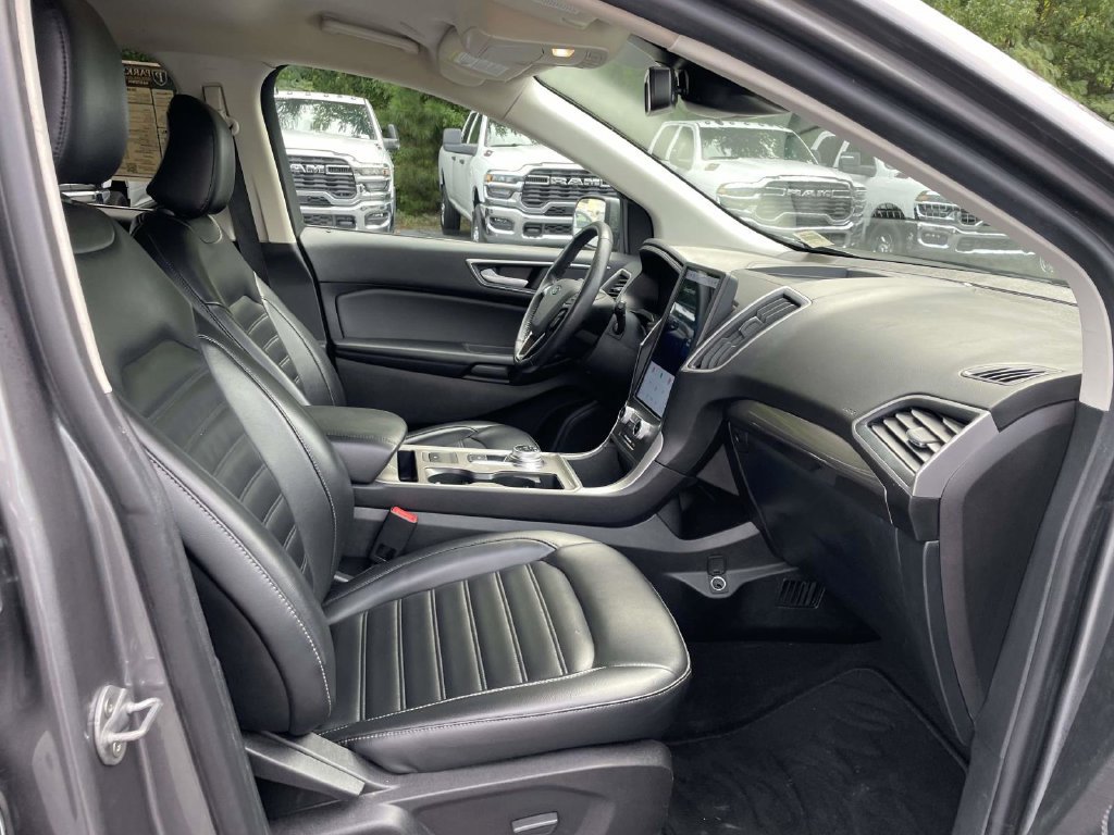 Used 2024 Ford Edge SEL AWD/4WD image 15