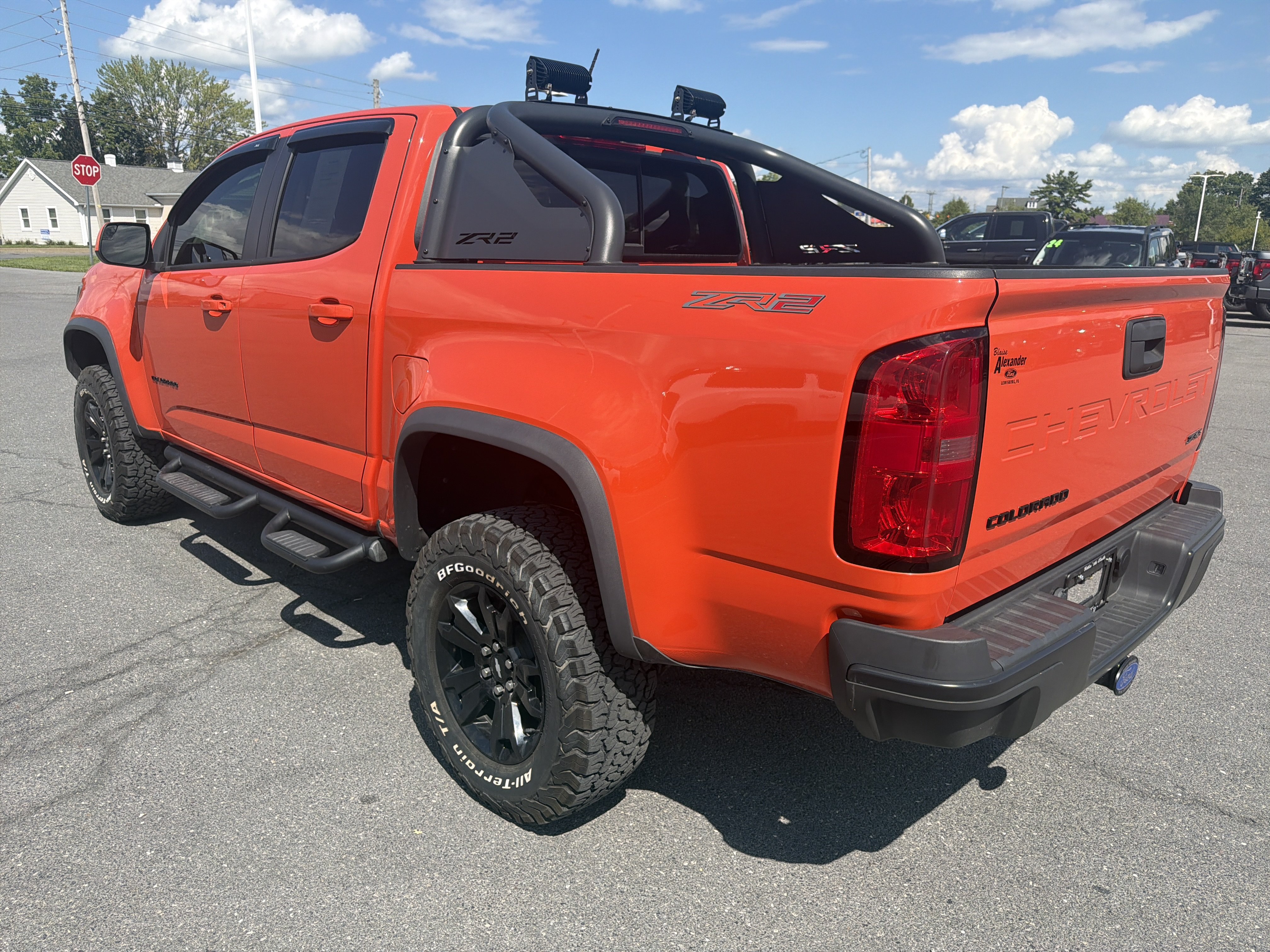 Used 2022 Chevrolet Colorado ZR2 w/ ZR2 Dusk Special Edition AWD/4WD image 6