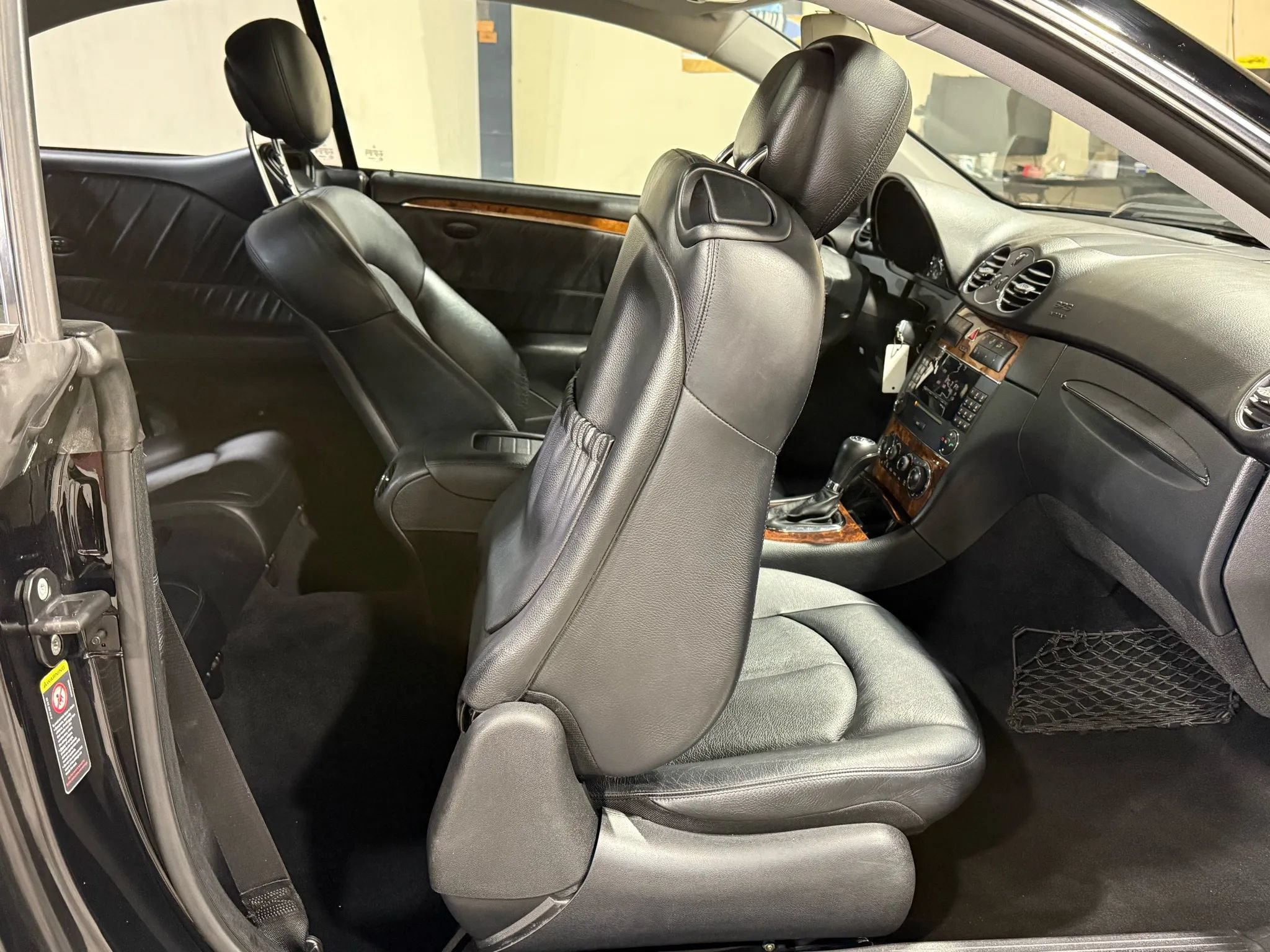 Used 2006 Mercedes-Benz CLK 350 Coupe image 16