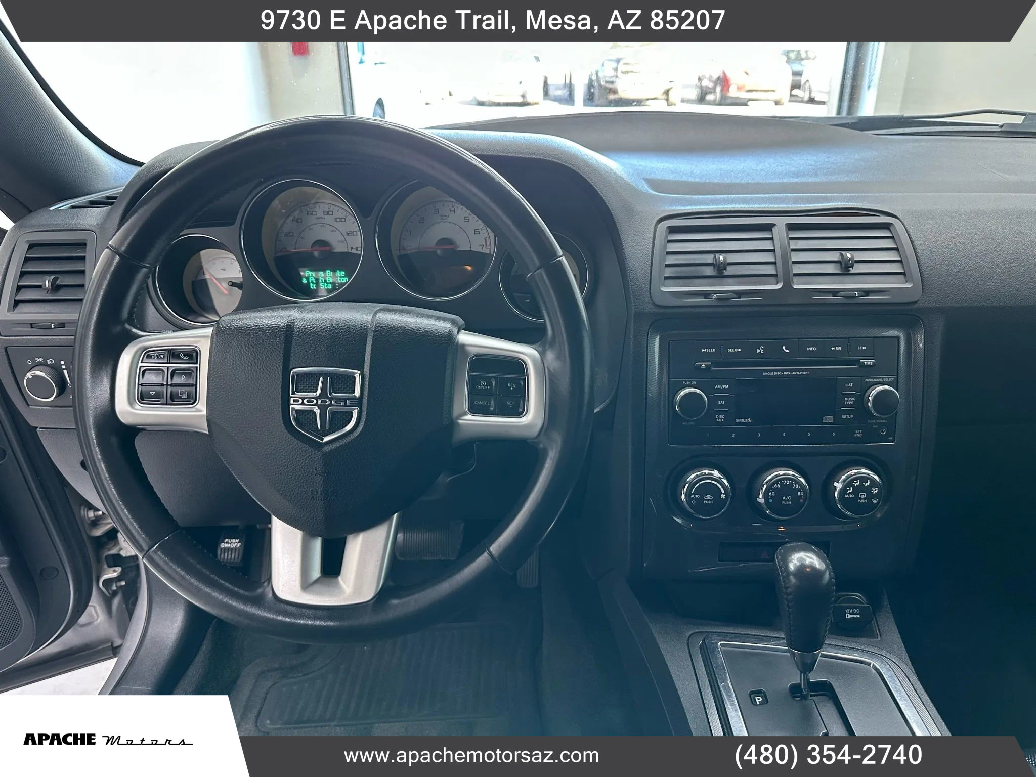 Used 2014 Dodge Challenger SXT image 18