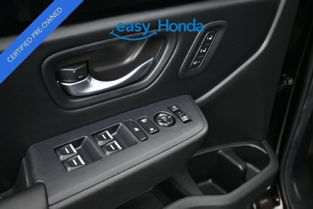 Used 2025 Honda Pilot TrailSport image 22