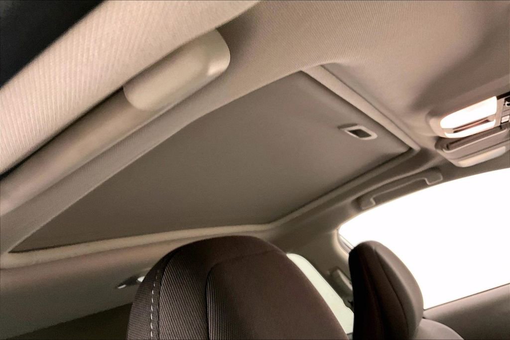 Used 2025 Subaru Crosstrek 2.0i Premium image 20