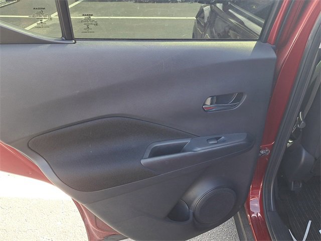 Used 2023 Nissan Kicks SV image 12