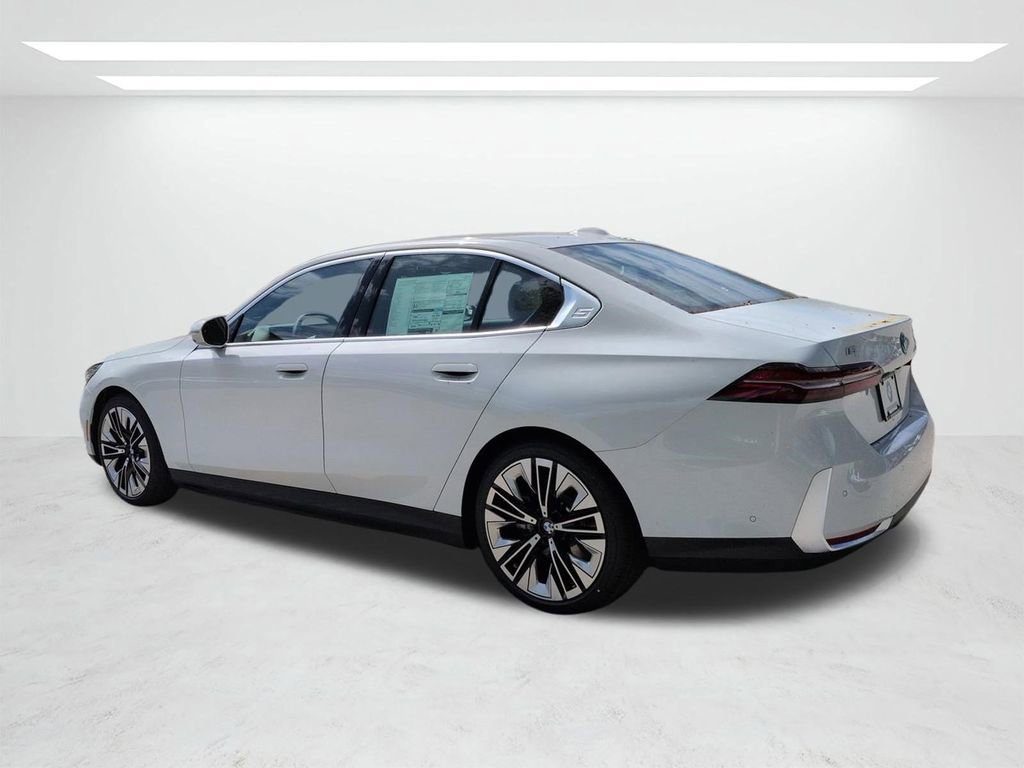 New 2026 BMW i5 eDrive40 RWD image 6